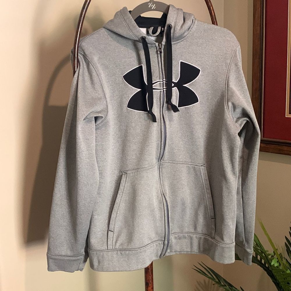 UNDER ARMOUR Gray Hoodie